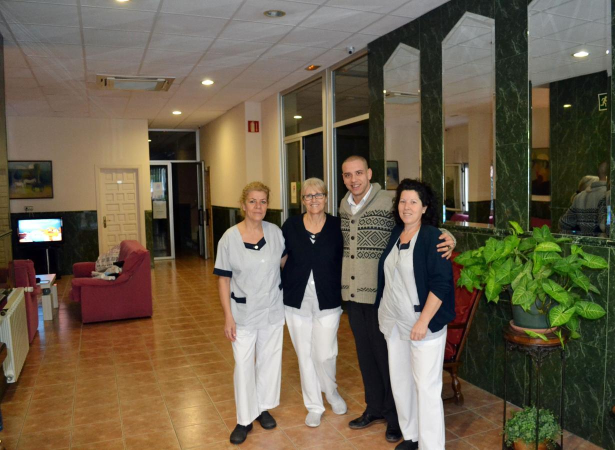 מאלגה Hostal La Casa De Enfrente מראה חיצוני תמונה